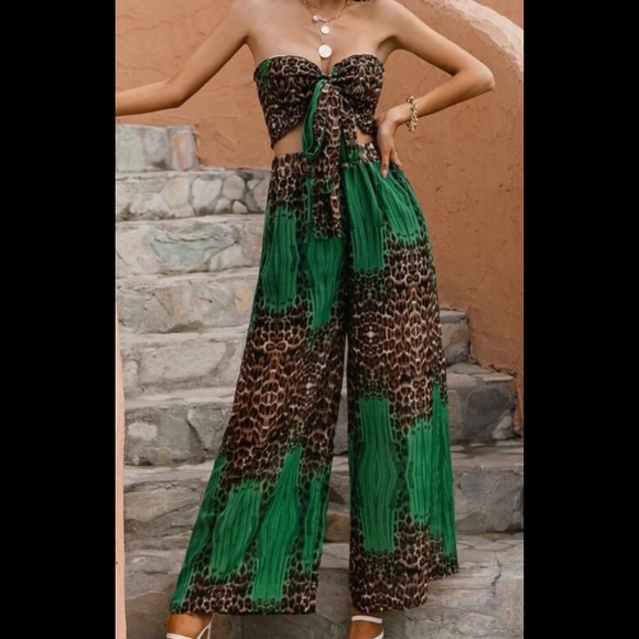 Other - Brand New 2pc halter pant set